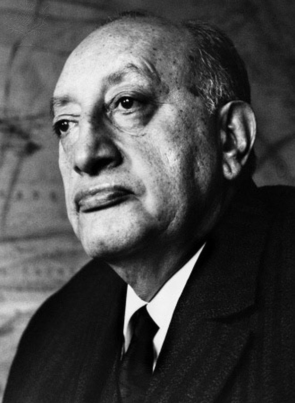 Miguel Ángel Asturias: Com uma prosa que envereda pelos caminhos do realismo fantástico, o guatemalteco construiu a sua obra baseando-se principalmente em mitos indígenas e nos problemas em seu país oriundos da colonização ? o trato desses temas foi uma das razões para levar o Nobel de 1967, inclusive. Sua obra de destaque é ?El Señor Presidente?. - Divulgação