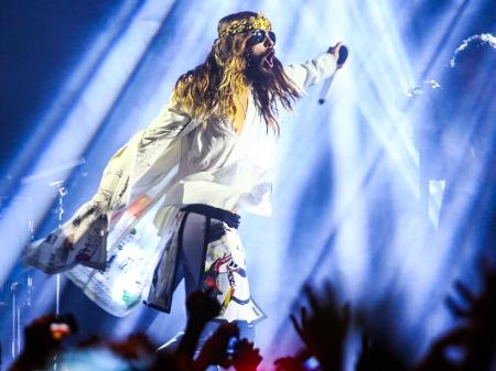 Thirty Seconds to Mars revela 'otimismo' em novo disco, diz Jared Leto
