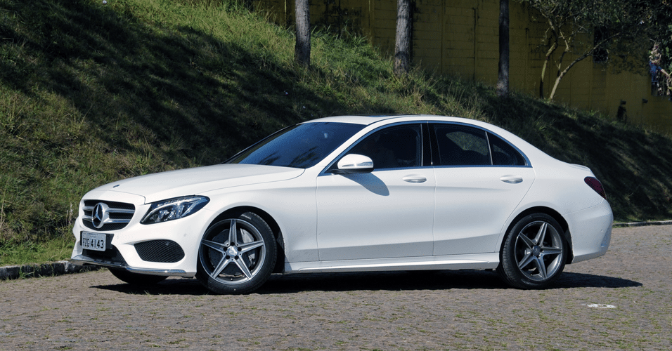 Mercedes-Benz C250 Sport - Murilo Góes/UOL