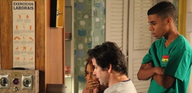 Jonas (Murilo Benício), Verônica (Taís Araújo) e Vicente (Max Lima) ficam chocados ao descobrir que Davi é o herdeiro do dono da Marra em "Geração Brasil"