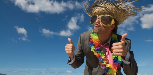 Fotos Do �joinha� à figa, gestos comuns podem ofender no