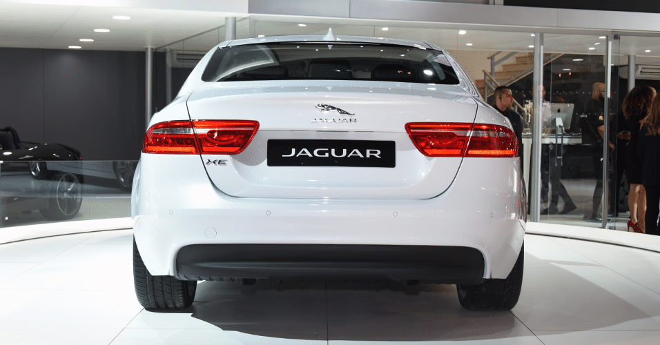 Jaguar XE - Murilo Góes/UOL