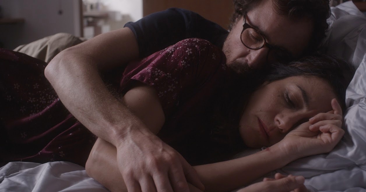 Marina Person e João Miguel em cena de "Voltando para Casa" - Divulgação