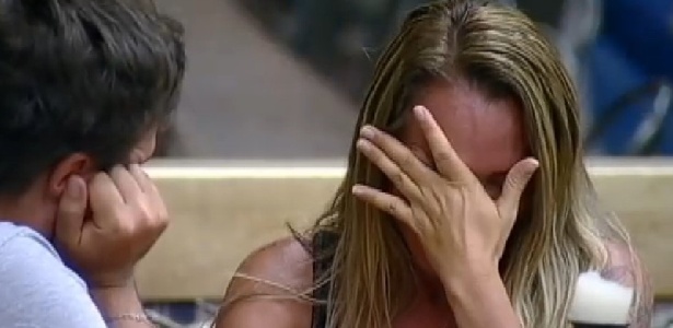 Cristina Mortágua chora ao falar sobre o filho Alexandre Mortágua em "A Fazenda 7"
