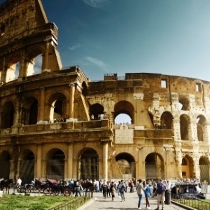 O Coliseu, em Roma, é um dos monumentos mais visitados da Itália - Thinkstock