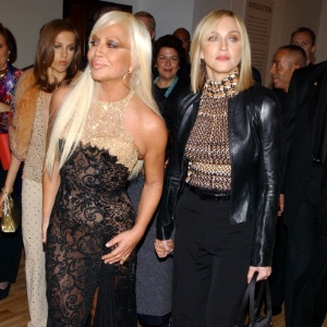 versace vestido donatella