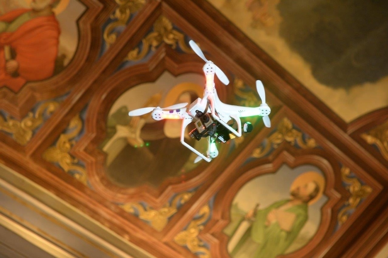 Drone para filmagem panorâmica de eventos - Divulgação