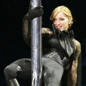 Madonna em performance de "Like a Virgin" na Confessions Tour, em 2006 - Divulgação - Divulgação