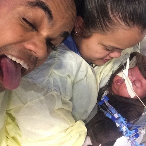 13.nov.2014 - No Instagram, Marquinhos conta aos amigos sobre a morte de seu filho de quatro meses