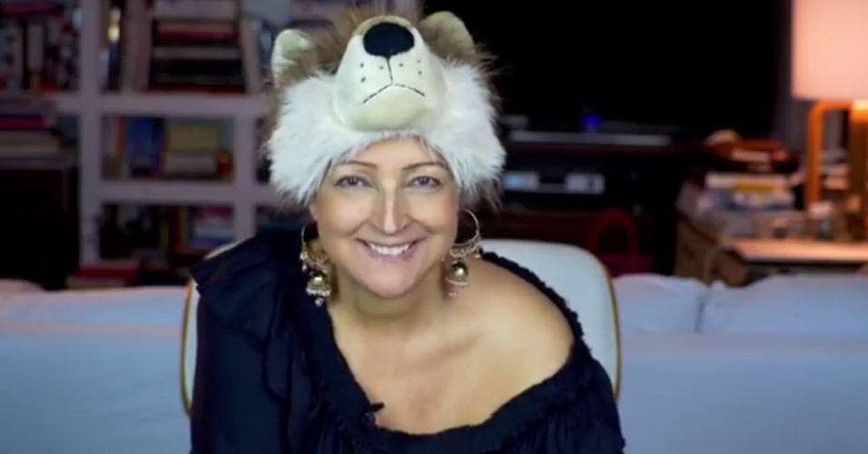 Em meio a luta contra câncer, Betty Lago estreia canal de humor no YouTube