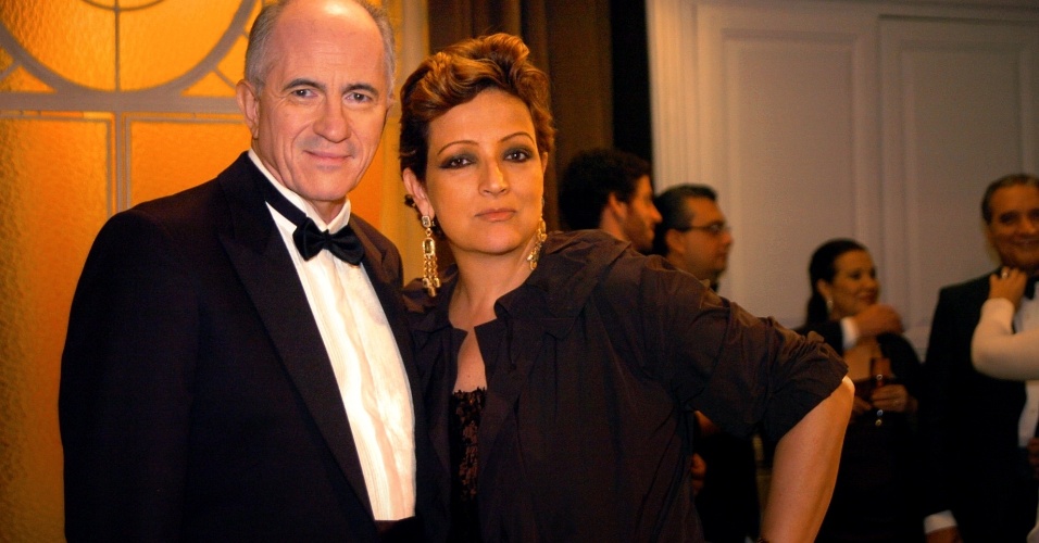 Os atores Betty Lago e Carlos Gregório no episódio "Uma Noite na Ópera", da série "A Vida Alheia", da Globo (2010)