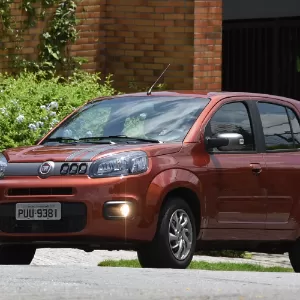 Sem miséria, Fiat Uno melhora para fisgar cliente de HB20, Onix e