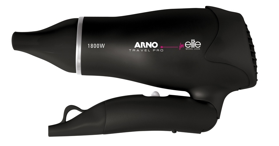 Travel Pro Arno for Elite, Arno. Compacto, tem 1.800 watts de potência, cabo dobrável, jato de ar frio e é bivolt. Preço sugerido: R$ 114,99. SAC: 2060-9777. | Preço e disponibilidade pesquisados em novembro de 2014 e sujeitos a alteração - Divulgação