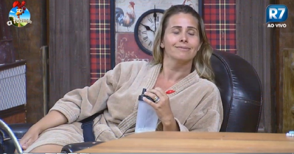 Andréia Sorvertão em "A Fazenda 7"
