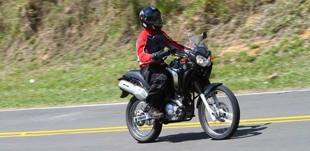 Cabem no bolso: cinco motos aventureiras de R$ 17 a R$ 25 mil - UOL Carros