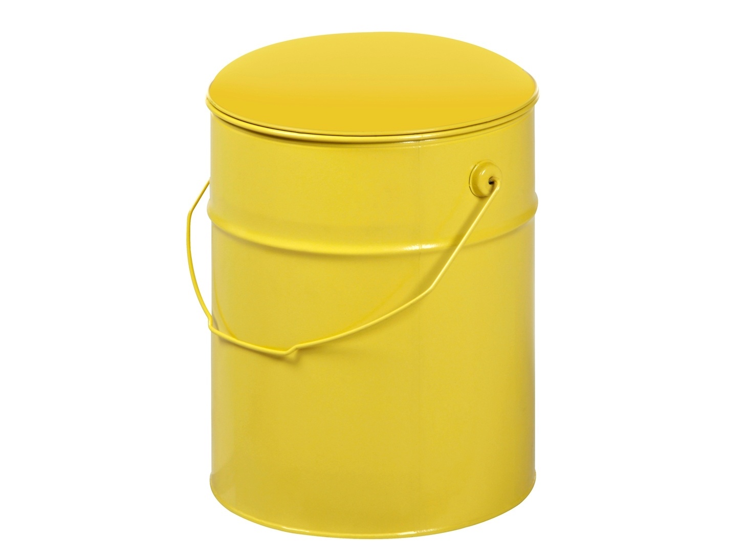 álbum com organizadores para brinquedos | Pufe que funciona como cesto para guardar brinquedos. Possui 40,6 cm x 29,5 cm, estrutura de chapa de aço, acabamento em pintura epóxi e assento de MDF e espuma. É revestido em PVC e tem alça para manuseio. À venda na Tok & Stok (www.tokstok.com.br). R$ 110. Preço consultado em dezembro de 2014. Sujeito a alteração - Divulgação