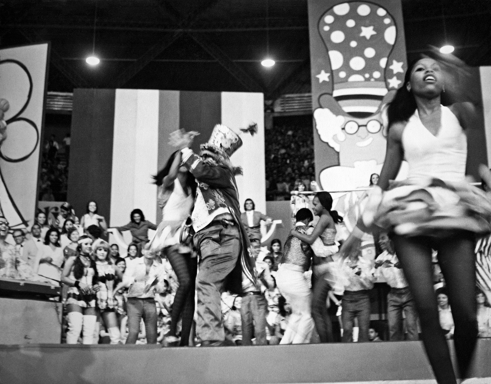 Foto incluída em "Chacrinha - A Biografia" - Divulgação/Leya