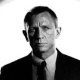 Daniel Craig (no meio) volta ao papel do espião 007 no 24° filme da franquia, "Spectre". Fazem parte do elenco os atores Christopher Waltz (à esq.) e Monica Bellucci - Divulgação