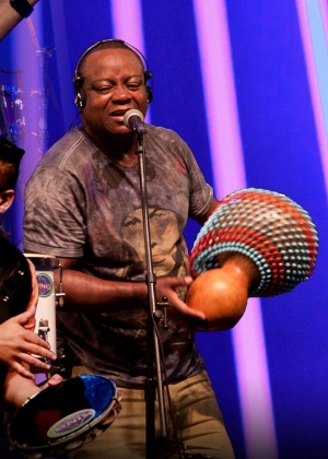Lúcio Nascimento é percussionista do Molejo desde a primeira formação do grupo no início dos anos 90