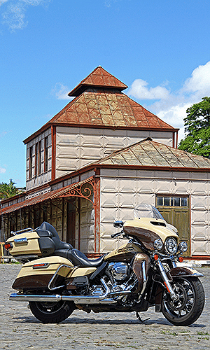 Harley-Davidson Ultra Limited no Vale Histórtico - Mario Villaescusa/Infomoto