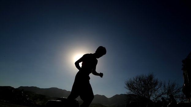 Abbas Alizada ficou conhecido como o "Bruce Lee afegão" - Kawoon Khamoosh/BBC