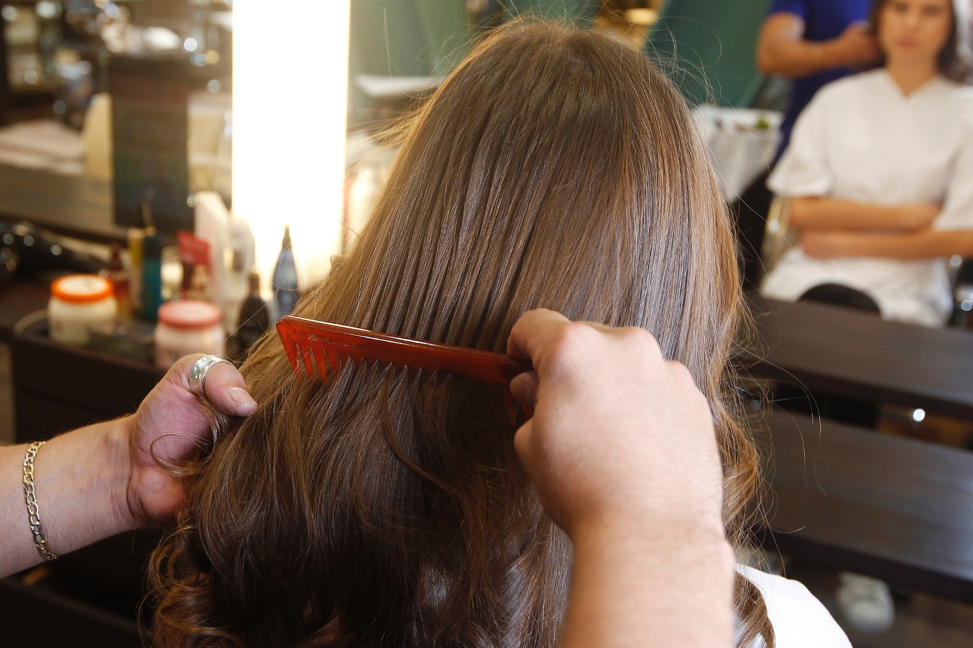 Passo a passo penteados para festas de final de ano - praia - Reinaldo Canato/UOL