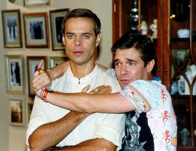 Uálber Cañedo (Diogo Vilela) e Edilberto (Luís Carlos Tourinho) em ?Suave Veneno? (1999)
