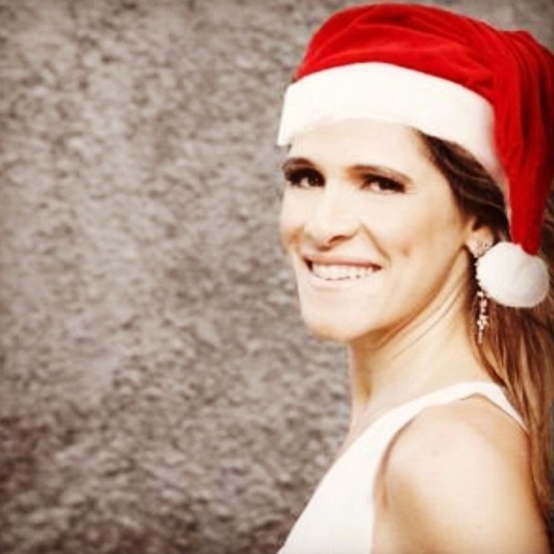 24.dez.2014 - "Feliz Natal pra todos! Que jesus guie nossos passos sempre", escreveu a mamãe Noel Ingrid Guimarães