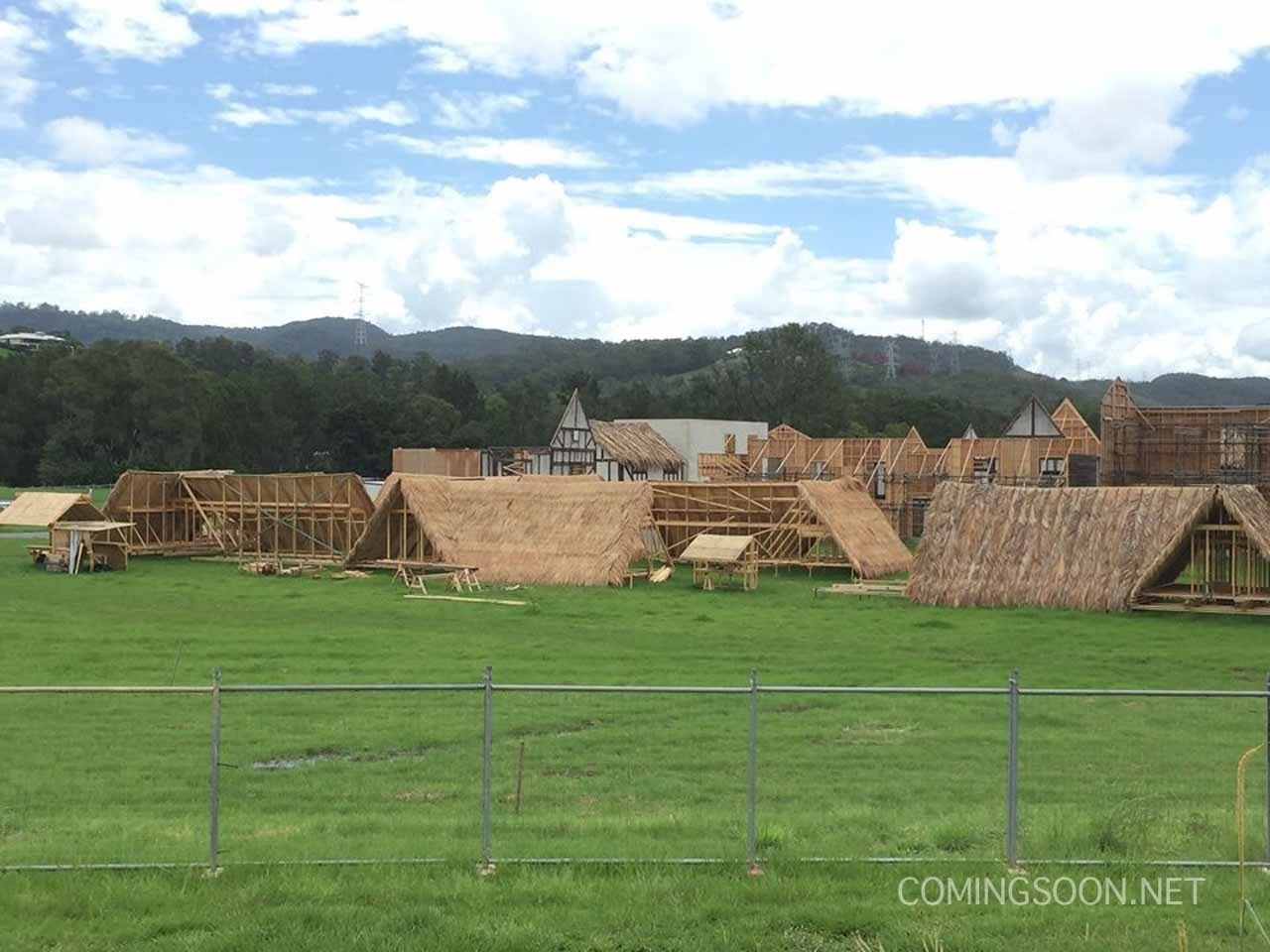 Primeiras imagens do set de filmagens de "Piratas do Caribe 5", em Queensland, na Austrália - Reprodução/Coming Soon