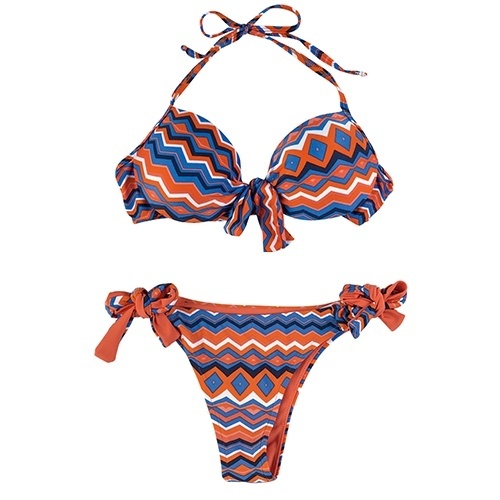 Biquíni com estampa em tons de azul, laranja e branco, da Hering For You. Preço: R$ 79,99. Informações: 0800 47 3114 | Preço e disponibilidade pesquisados em janeiro de 2014 e sujeitos a alterações - Divulgação