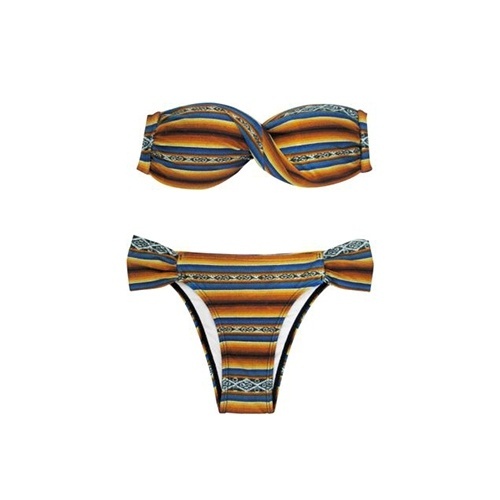 Biquíni com listrado étnico, da Cia Marítima. Preço: R$ 108 a calcinha e R$ 138 o top. Informações: www.ciamaritima.com.br | Preço e disponibilidade pesquisados em janeiro de 2014 e sujeitos a alterações - Divulgação
