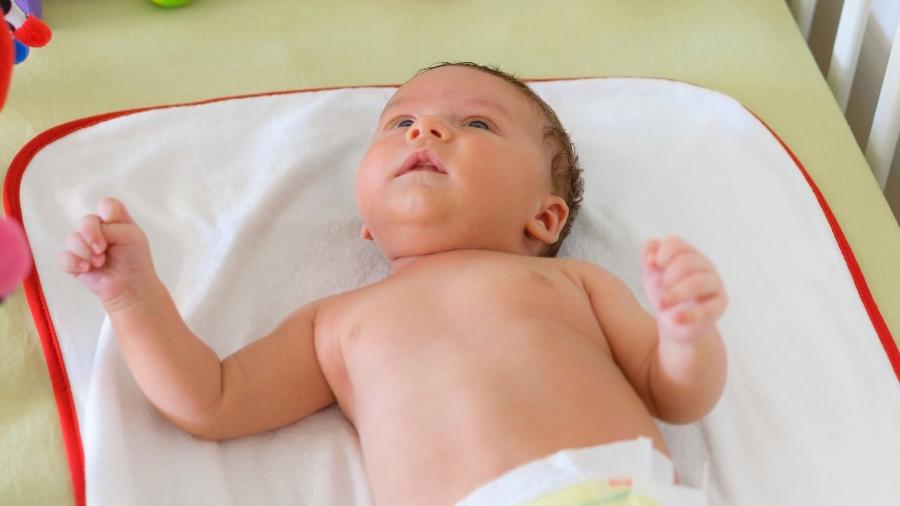 Bebês são mais resistentes do que se imagina, mas exigem cuidados específicos