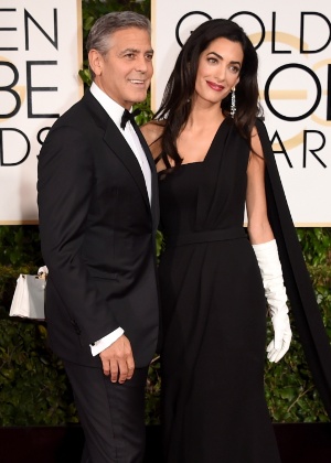 Há rumores de que multas aumentaram para reforçar privacidade de George Clooney e sua mulher, a advogada Amal