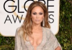 Jennifer Lopez monopoliza flashes no tapete vermelho do Globo de Ouro - Getty Images