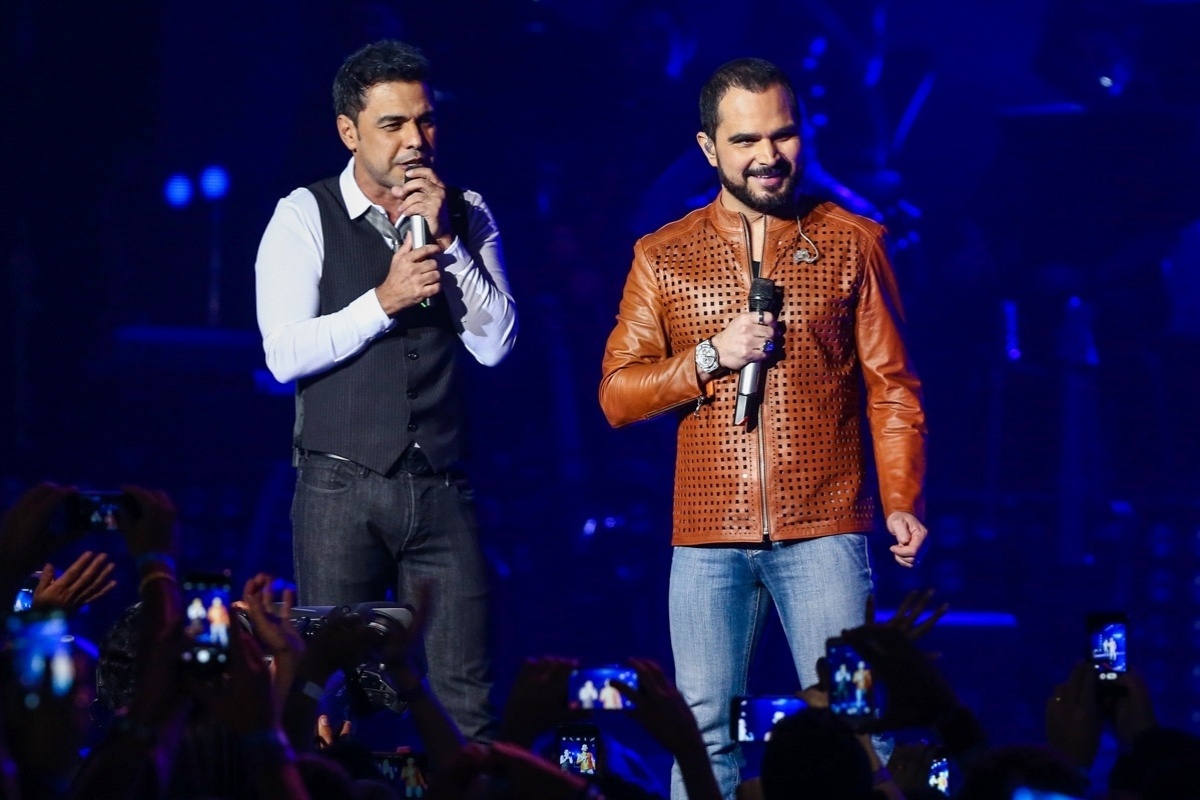 16.jan.2015 - Zezé di Camargo e Luciano gravam o novo DVD "Flores em Vida" no Citibank Hall, na zona sul de São Paulo, na noite desta sexta-feira - Manuela Scarpa/Photo Rio News