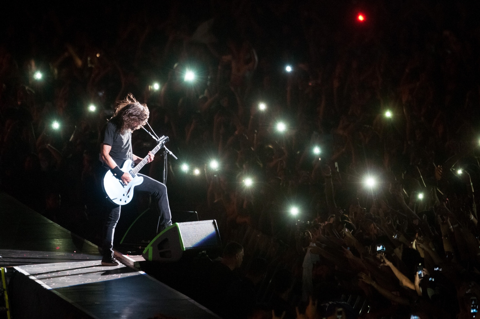 21.jan.2015 - A banda americana de rock alternativo Foo Fighters abre a turnê de seu oitavo disco, "Sonic Highway", em Porto Alegre, no Rio Grande do Sul, nesta quarta-feira - Reprodução/Flickr/T4F