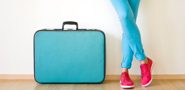 Nem só de roupas é feita uma boa mala de viagens, alguns objetos são indispensáveis - Getty Images