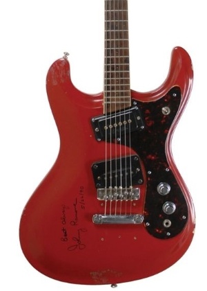 Guitarra modelo Mosrite Ventures V1 é arrematada por mais de US$ 71 mil  - RR Auction