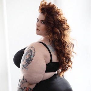 A top americana Tess Holliday foi criticada por Steve Miller, "guru das dietas" - Reprodução/Instagram/@tessholliday - Reprodução/Instagram/@tessholliday