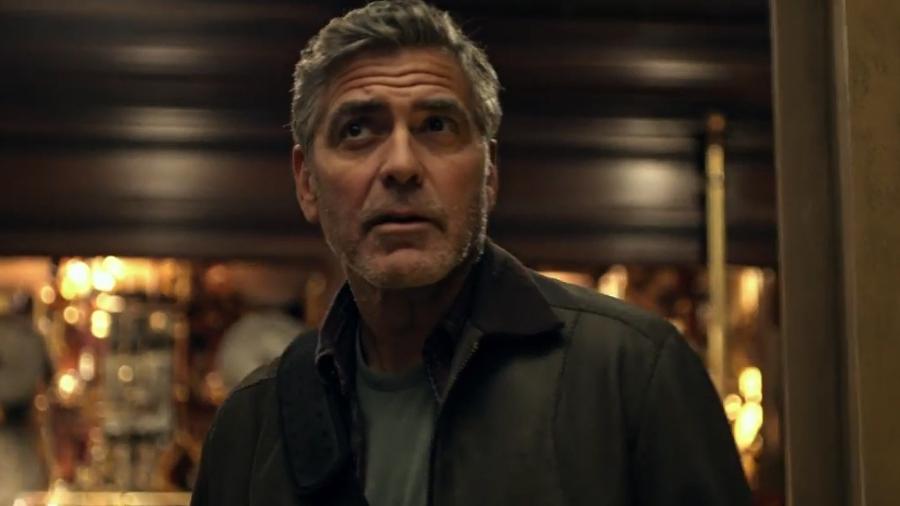 George Clooney, em cena de "Tomorrowland" - Reprodução