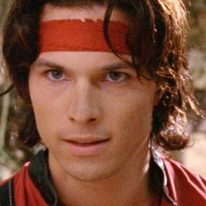 O ator Ricardo Medina Jr., que vivia o Ranger Vermelho no seriado "Power Rangers Wild Force"