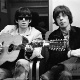Coleção de fotos raras dos Beatles e dos Rolling Stones durante turnês nos EUA, na década de 1960, está à venda no eBay. Na imagem, Keith Richards e Mick Jagger em 1965 - Bob Bonis/eBay