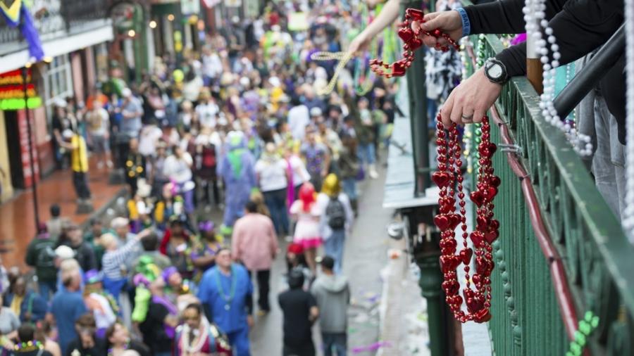 As ruas de Nova Orleans durante o Mardi Gras, o Carnaval deles - Getty Images