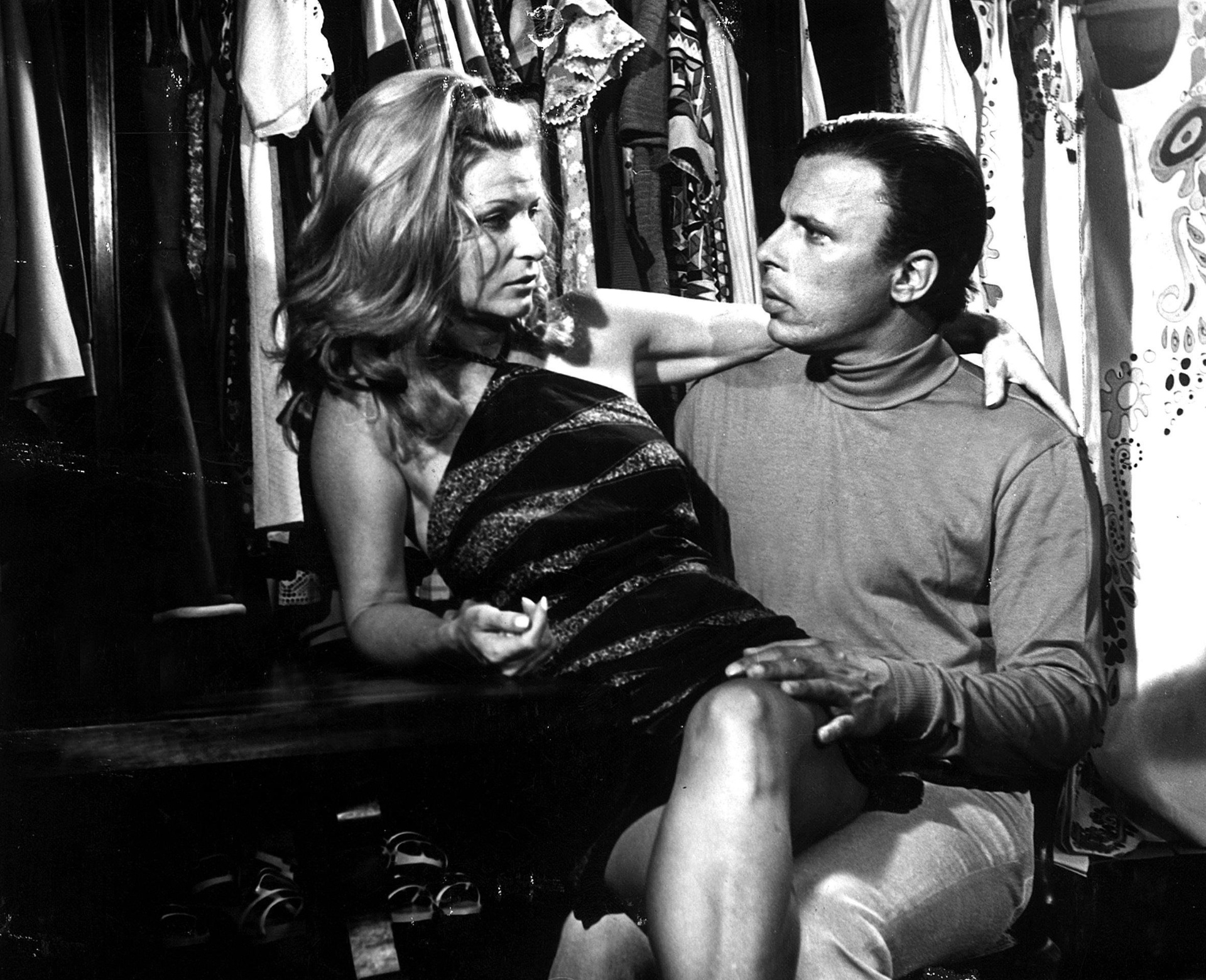 Os atores Odete Lara e Jece Valadão em cena do filme "As Sete Faces de um Cafajeste" (1968), de Jece Valadão - Divulgação