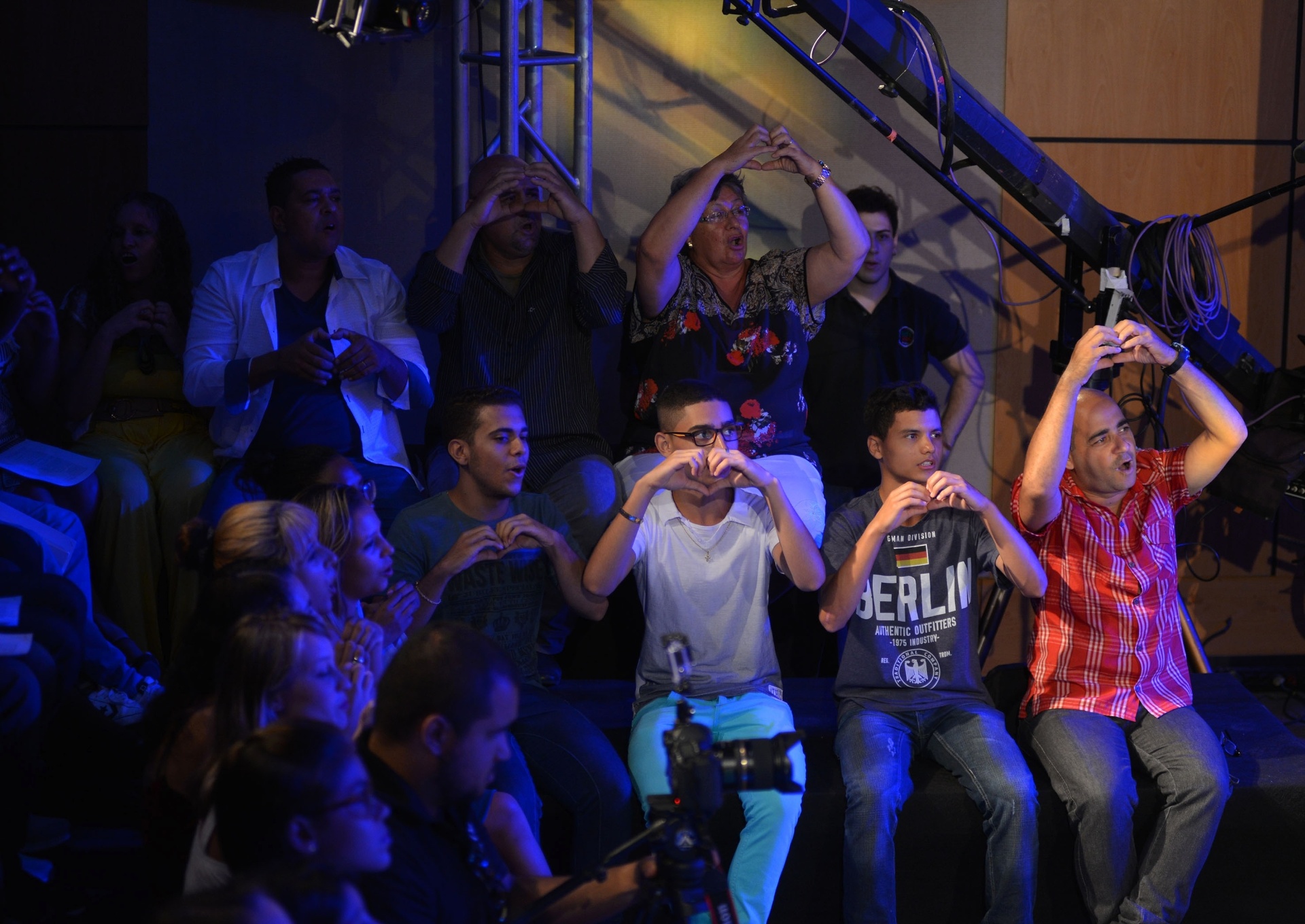 3.fev.2015 - Público assiste à gravação do DVD "Promessas Sertanejas", no Rio de Janeiro. Produto do selo Você Adora, da Somlivre, o show reuniu artistas do sertanejo no gospel -- um dos gêneros em ascensão na música religiosa - André Durão/UOL