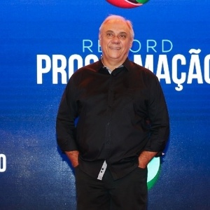 Nervoso, Marcelo Rezende ameaça ator com faca em pegadinha do Gugu