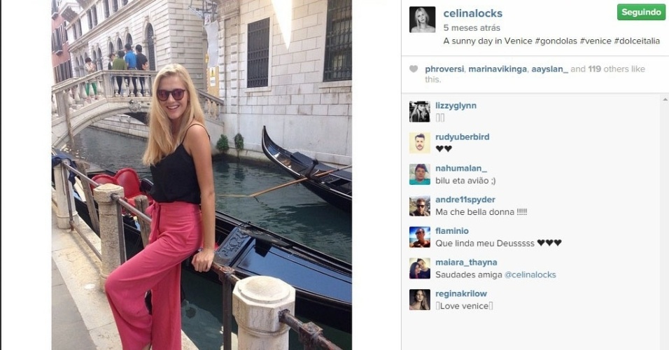 A modelo Celina Locks é fotografada em Veneza, na Itália