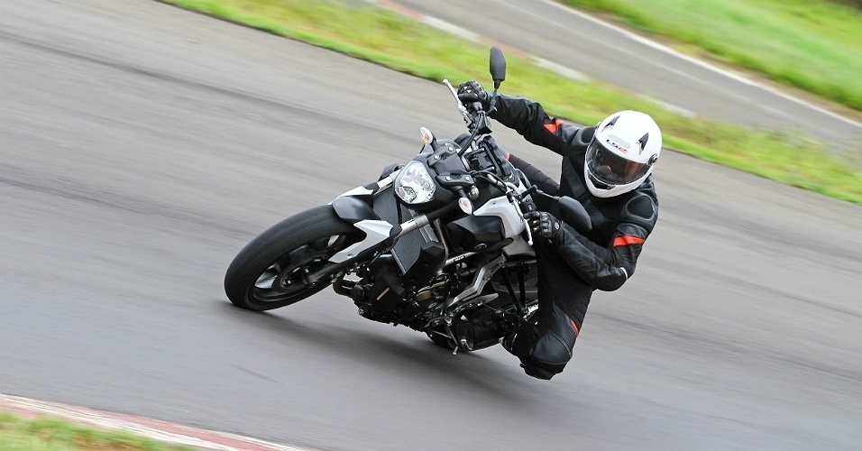 Yamaha MT-07 - Divulgação