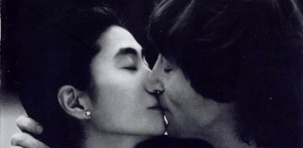 Capa do disco "Double Fantasy" com Lennon e Yoko clicada por Kishin Shinoyama - Reprodução