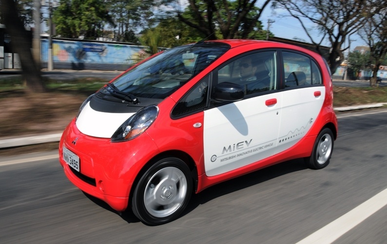 Mitsubishi i-Miev - Murilo Góes/UOL